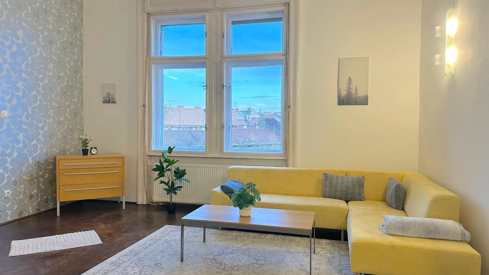 Stunning 150M2 3-Bedroom With Balcony Budapeşte Daire